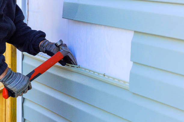 Reliable Emergency Siding Repair contractor in Moreland, GA by Creative Siding